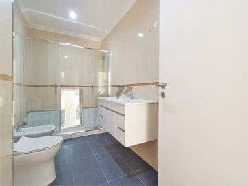 Apartamento T2 para Venda em Seixal