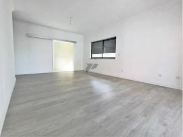 Apartamento T2 para Venda em Seixal
