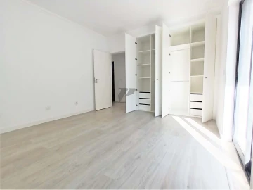 Apartamento T2 para Venda em Seixal