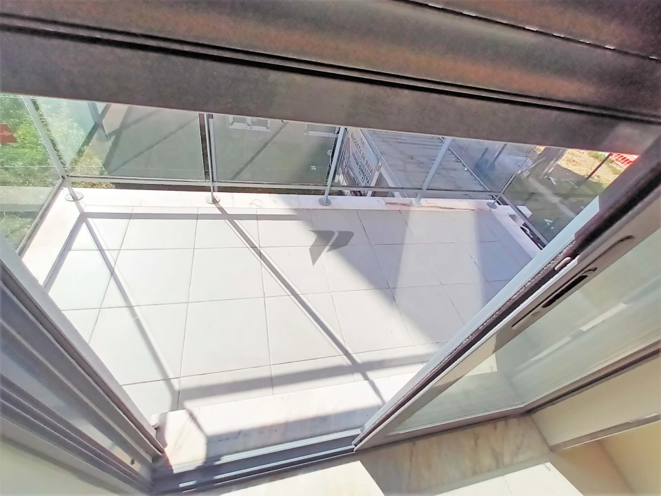 Apartamento T2 para Venda em Seixal Foto 7