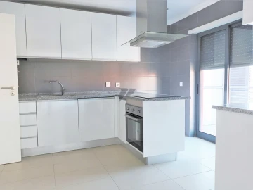 Apartamento T3 para Venda em Seixal