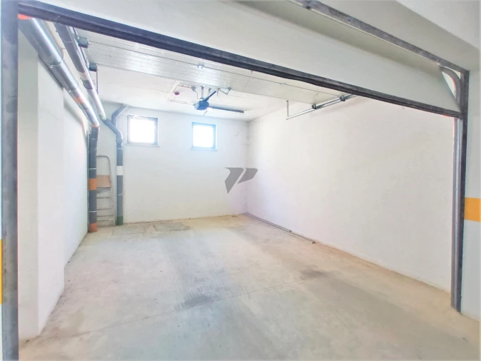 Apartamento T3 para Venda em Seixal Foto 26