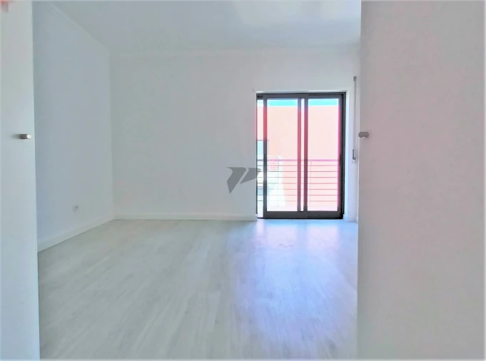 Apartamento T3 para Venda em Seixal Foto 22
