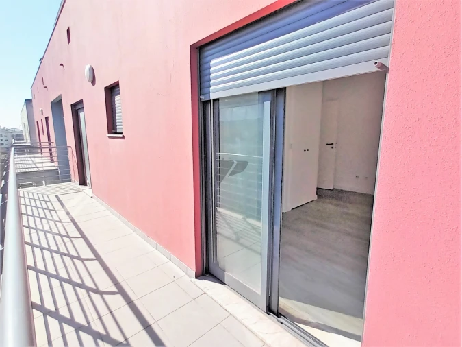 Apartamento T3 para Venda em Seixal Foto 21
