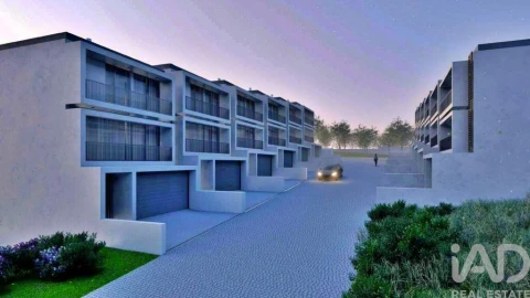 Moradia T3 para Venda em Gondomar (São Cosme), Valbom e Jovim