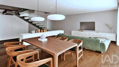 Moradia T3 para Venda em Gondomar (São Cosme), Valbom e Jovim