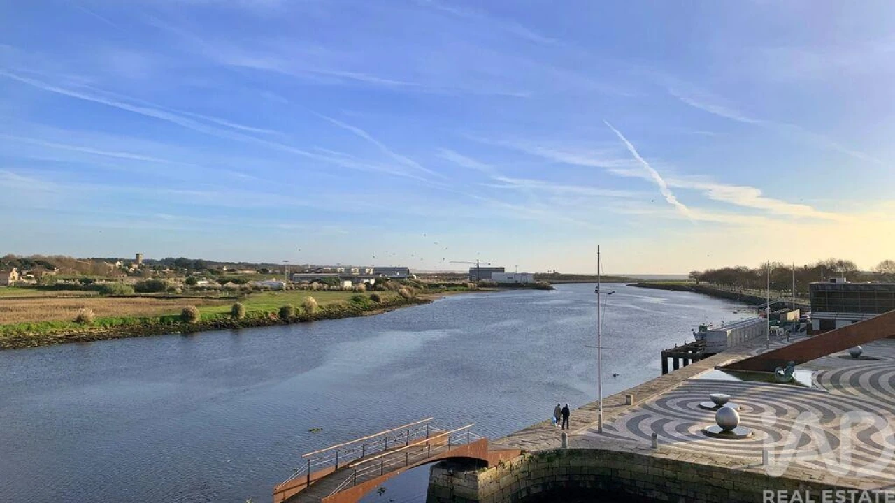 Terreno para Venda em Retorta e Tougues Foto 18