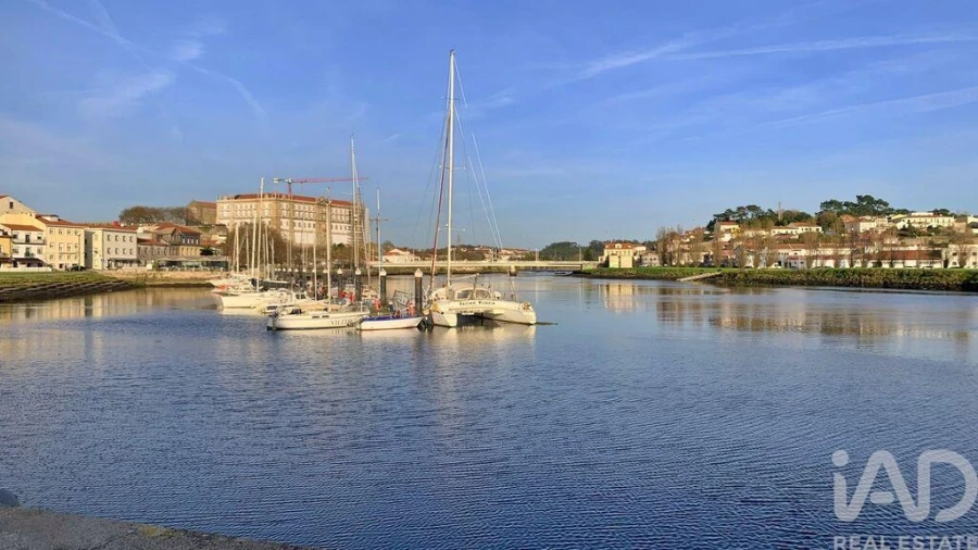 Terreno para Venda em Retorta e Tougues Foto 15