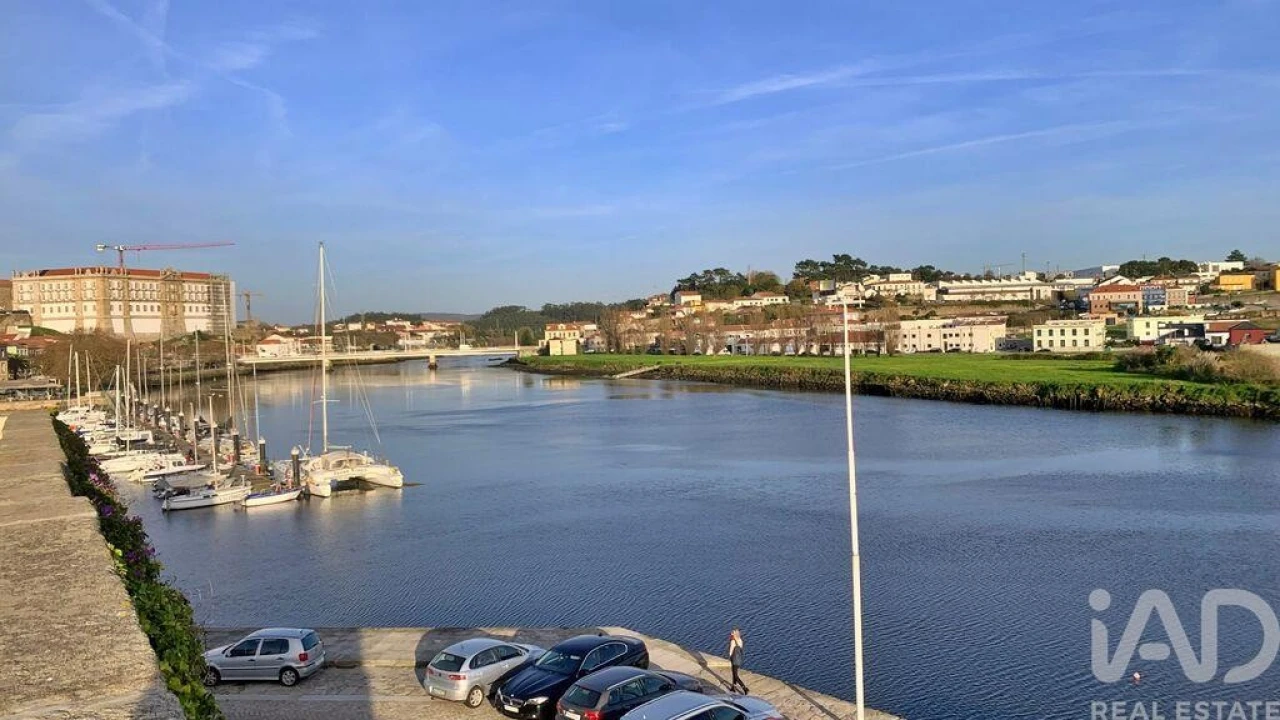 Terreno para Venda em Retorta e Tougues Foto 19