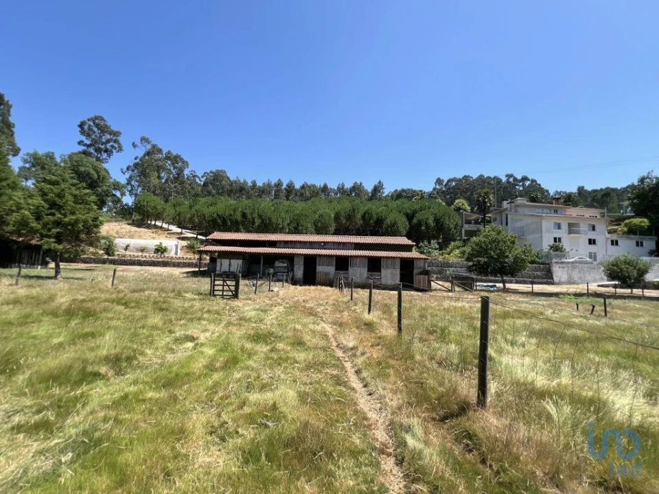 Moradia T4 para Venda em Castelões Foto 12