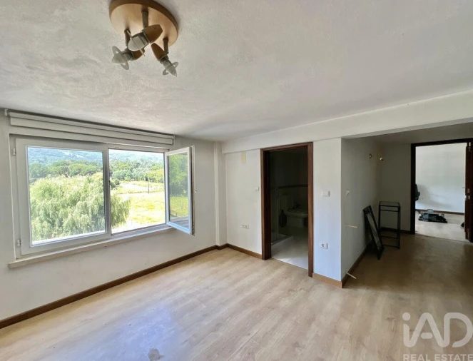 Moradia T4 para Venda em Castelões Foto 21