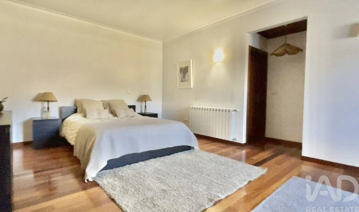 Moradia T4 para Venda em Castelões Foto 23