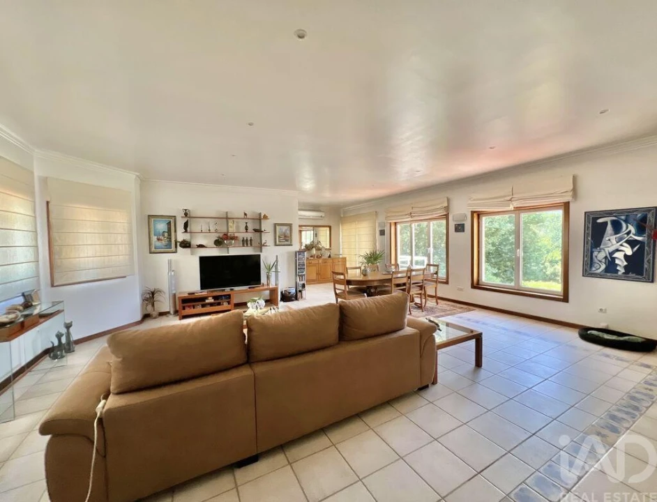 Moradia T4 para Venda em Castelões Foto 17