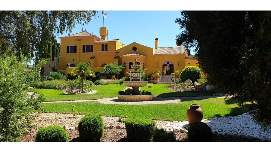 Quinta T12 para Venda em São Brás de Alportel Foto 2