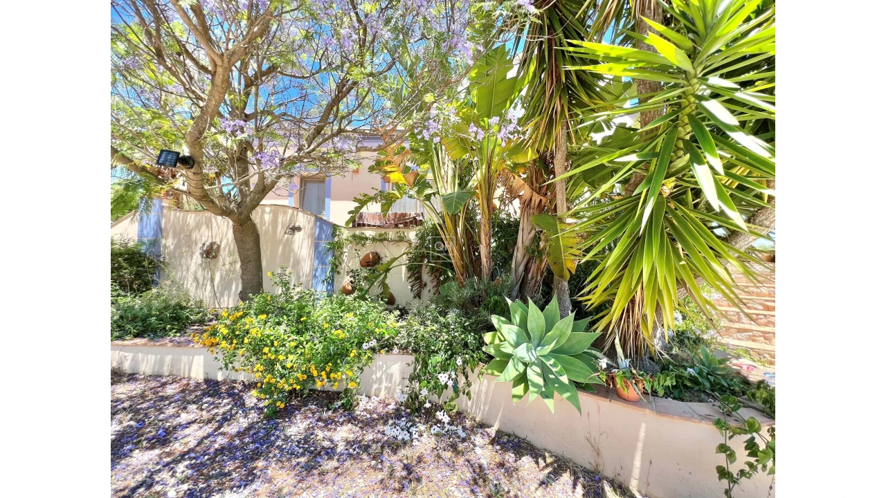 Moradia T7 para Venda em Olhão Foto 43