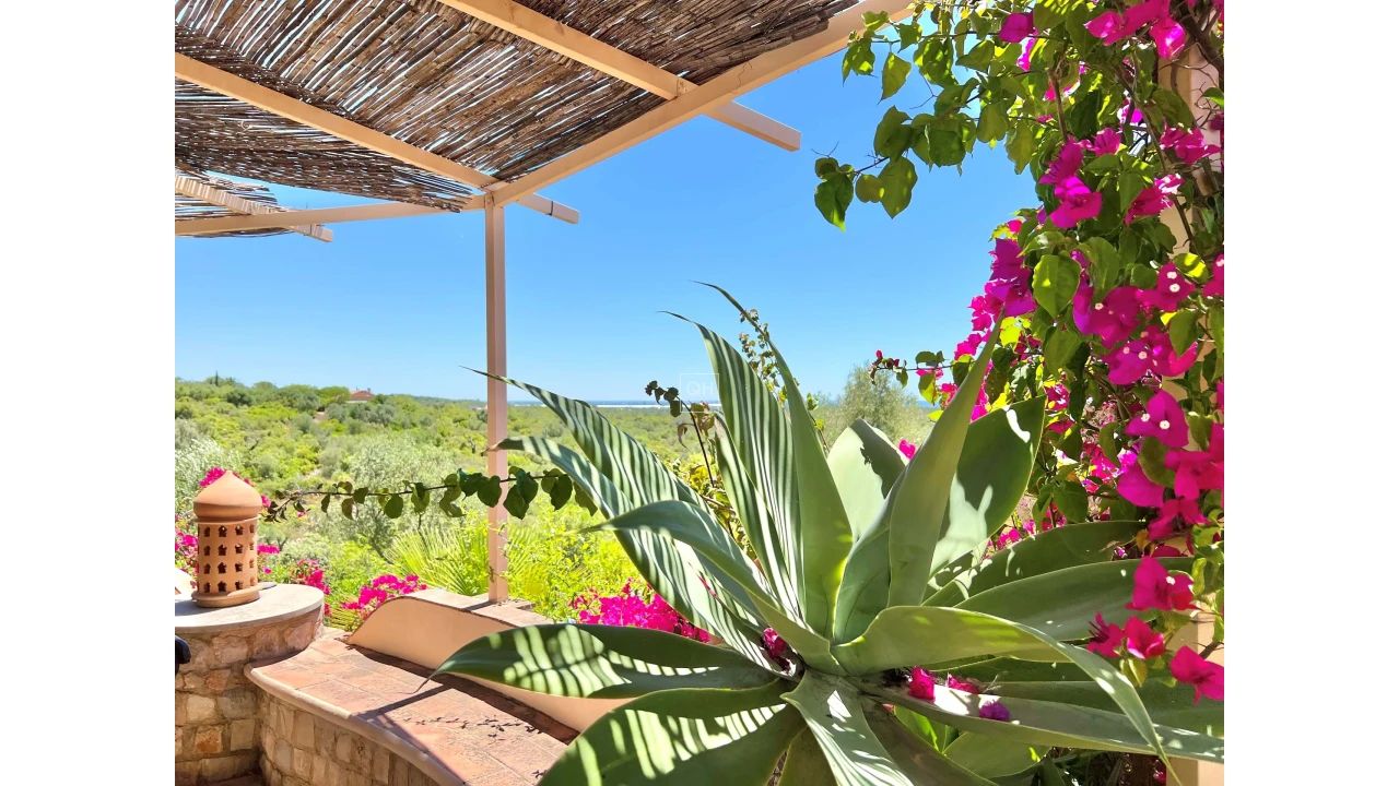 Moradia T7 para Venda em Olhão Foto 10