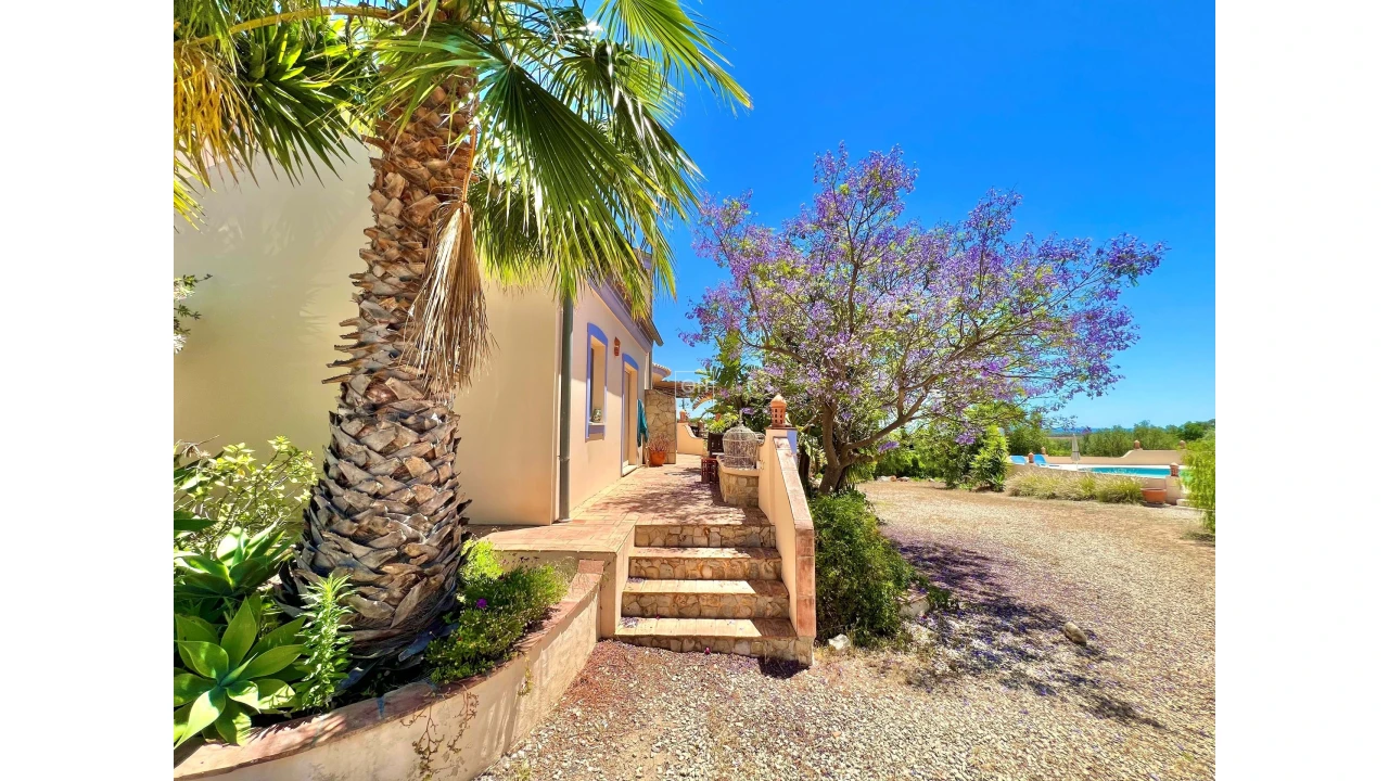 Moradia T7 para Venda em Olhão Foto 12