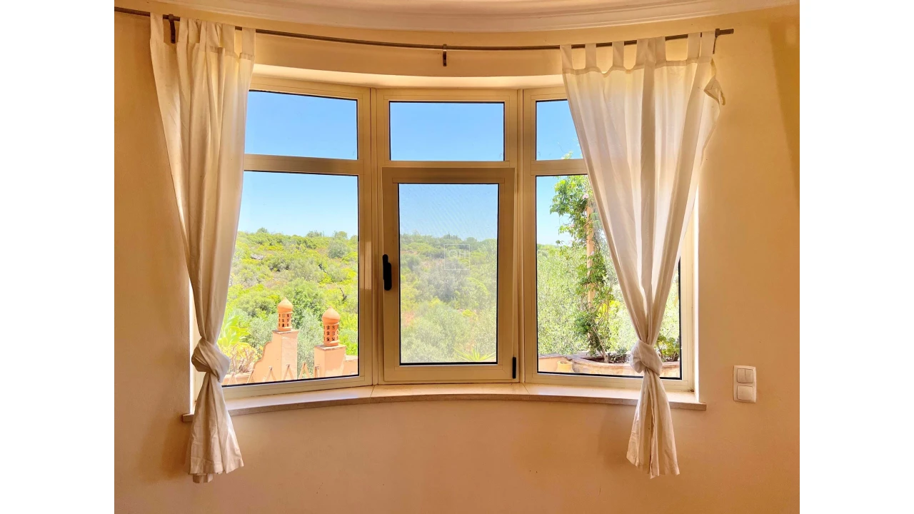 Moradia T7 para Venda em Olhão Foto 19