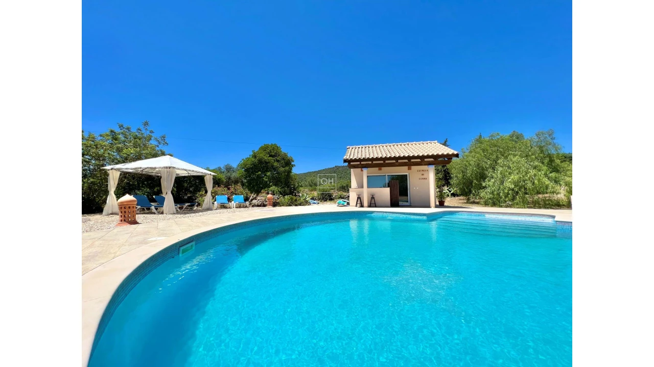 Moradia T7 para Venda em Olhão Foto 15