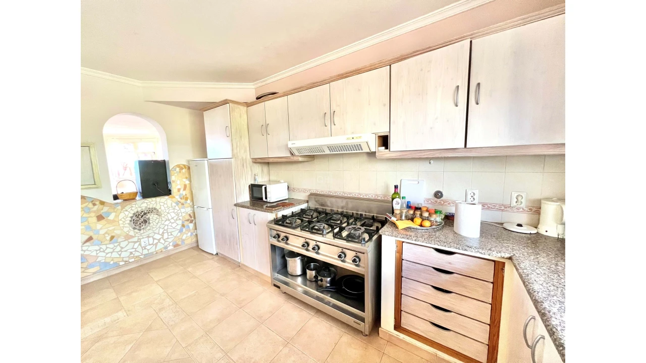 Moradia T7 para Venda em Olhão Foto 23