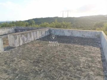Moradia T3 para Venda em Loule (São Sebastião)