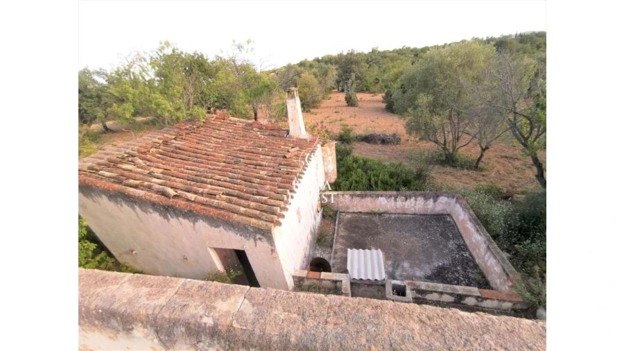 Moradia T3 para Venda em Loule (São Sebastião) Foto 9