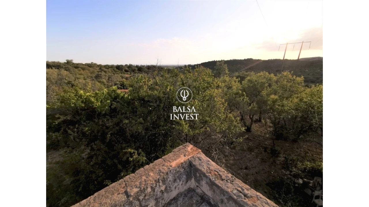 Moradia T3 para Venda em Loule (São Sebastião) Foto 8