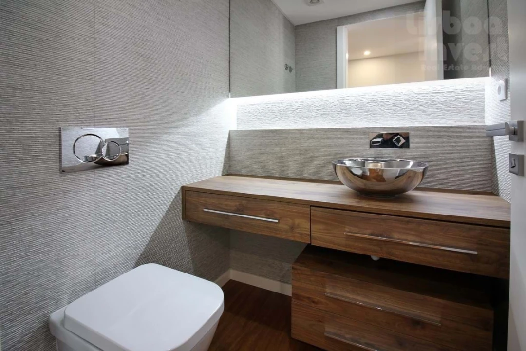 Apartamento T4 para Venda em Carcavelos e Parede Foto 21