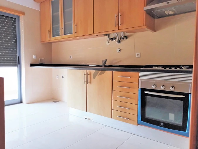 Apartamento T2 para Venda em Laranjeiro e Feijó