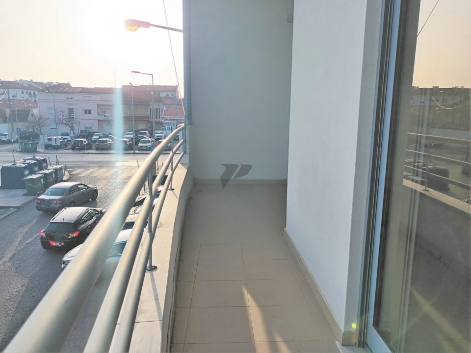 Apartamento T2 para Venda em Laranjeiro e Feijó Foto 7
