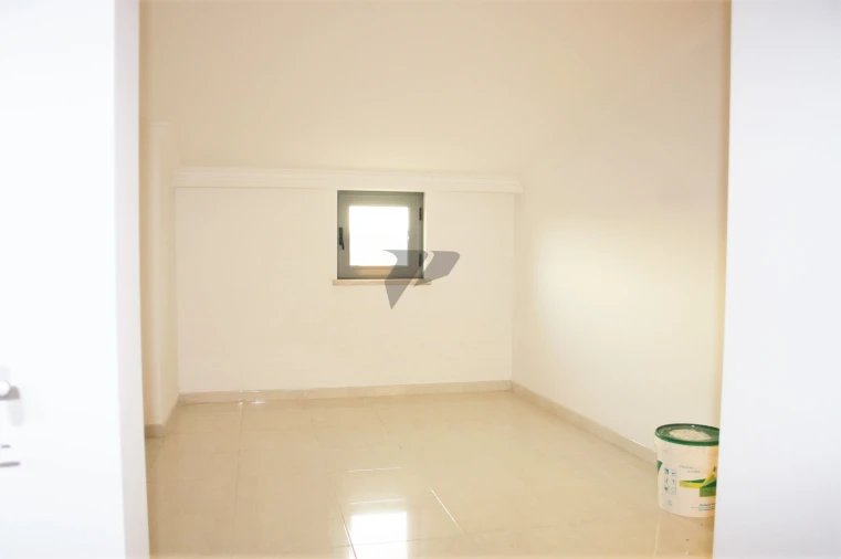 Apartamento T4 para Venda em Laranjeiro e Feijó Foto 19