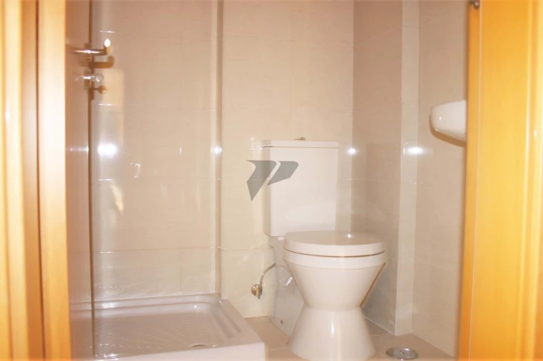 Apartamento T4 para Venda em Laranjeiro e Feijó Foto 11