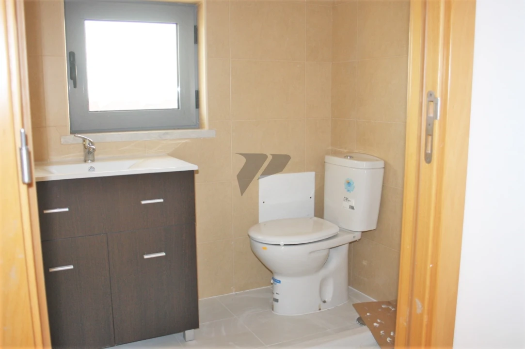 Apartamento T4 para Venda em Laranjeiro e Feijó Foto 21