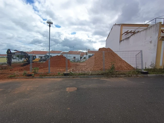 Terreno para Venda em Alvalade Foto 7