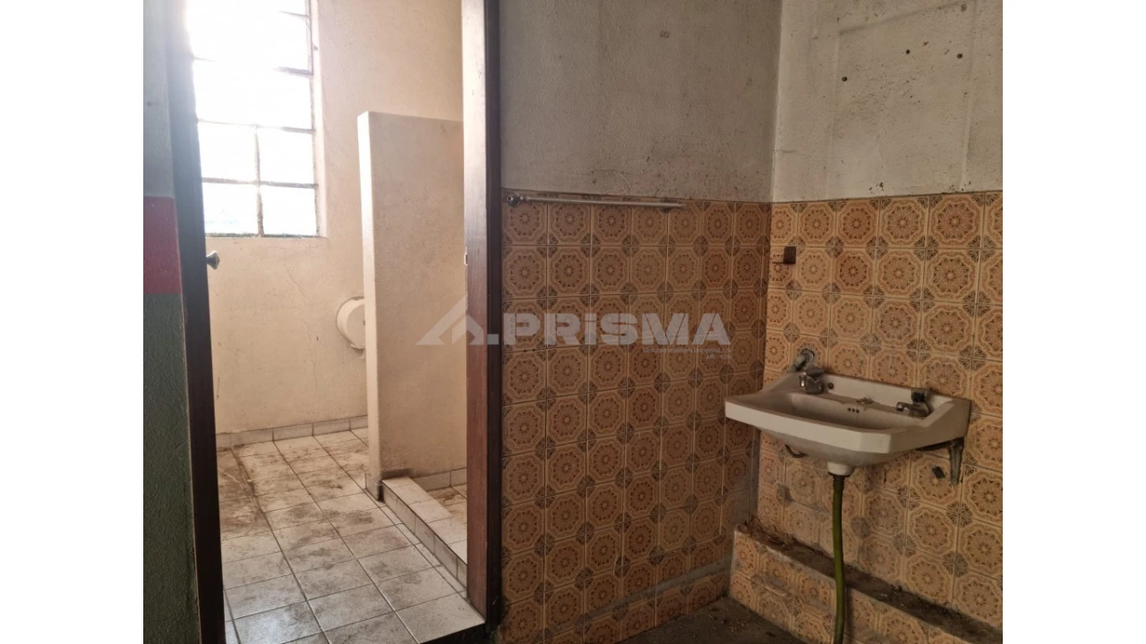 Garagem para Arrendamento em Castelo Branco Foto 5