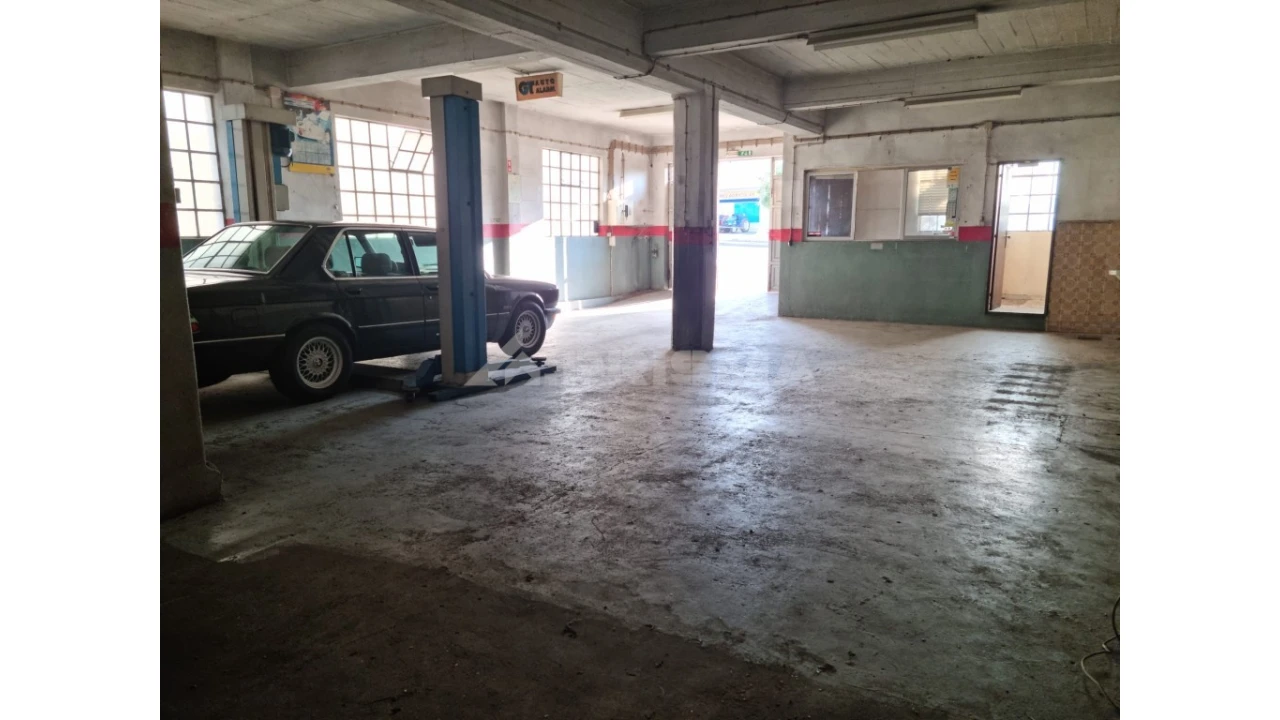 Garagem para Arrendamento em Castelo Branco Foto 3
