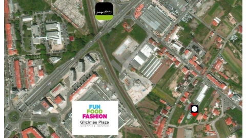 Moradia T4 para Venda em Requeixo, Nossa Senhora de Fátima e Nariz