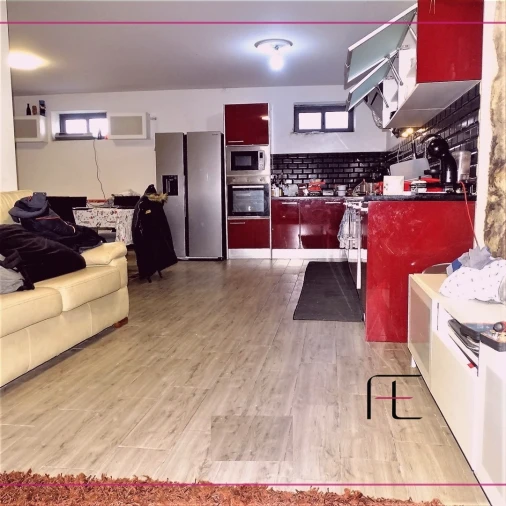 Moradia T3 para Venda em Campanhã Foto 3