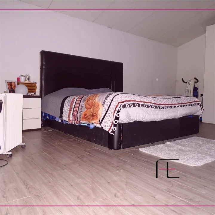 Moradia T3 para Venda em Campanhã Foto 7