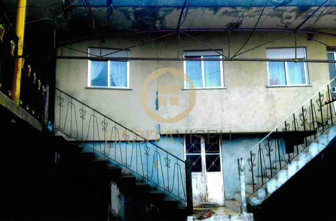 Moradia T0 para Venda em Queirã Foto 4