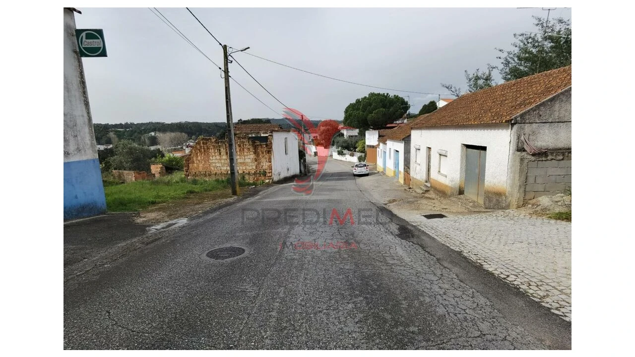 Terreno para Venda em Alcanena e Vila Moreira Foto 2