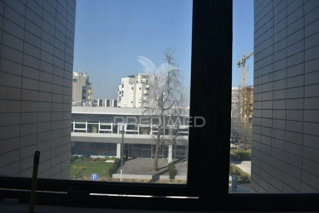 Apartamento T4 para Venda em Mafamude e Vilar do Paraíso Foto 15