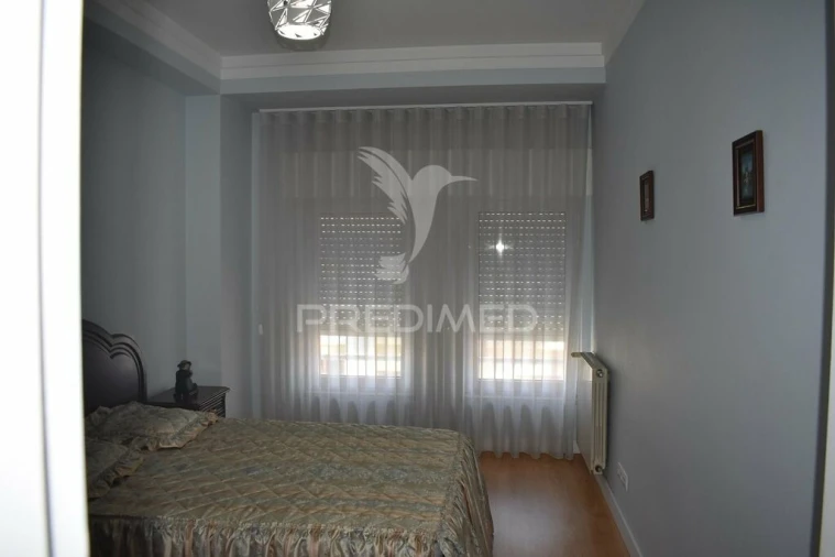 Apartamento T4 para Venda em Mafamude e Vilar do Paraíso Foto 18