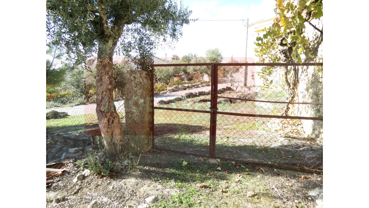 Moradia T3 para Venda em Tourais e Lajes Foto 8