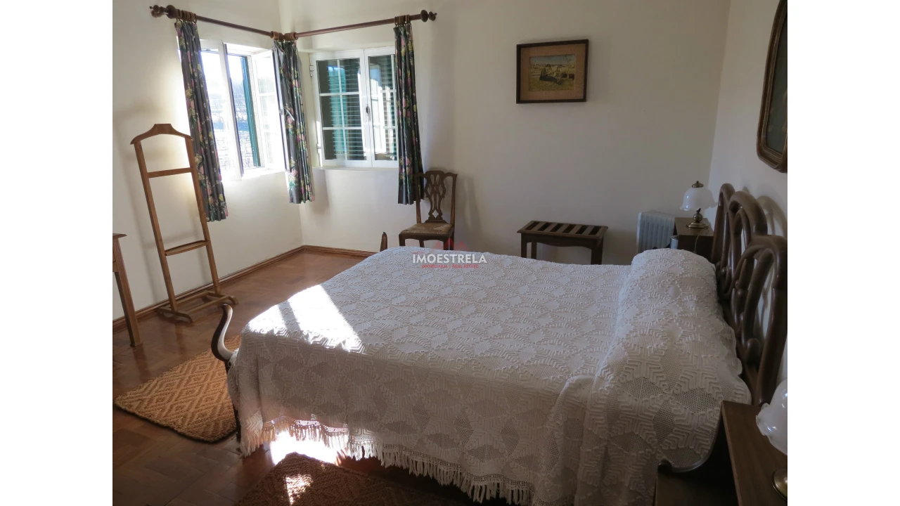 Quinta T8 para Venda em Moimenta da Serra e Vinhó Foto 4