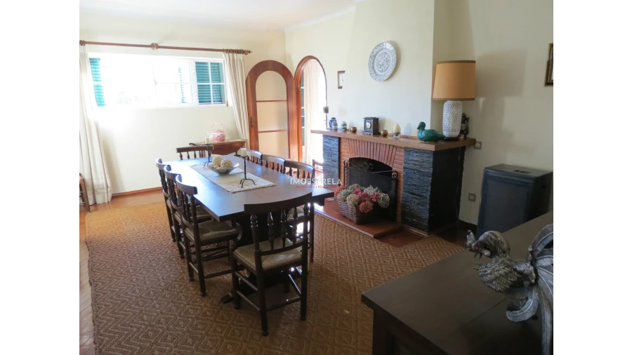 Quinta T8 para Venda em Moimenta da Serra e Vinhó Foto 7