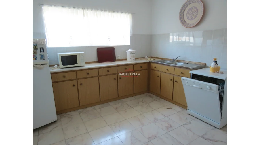 Quinta T8 para Venda em Moimenta da Serra e Vinhó Foto 6