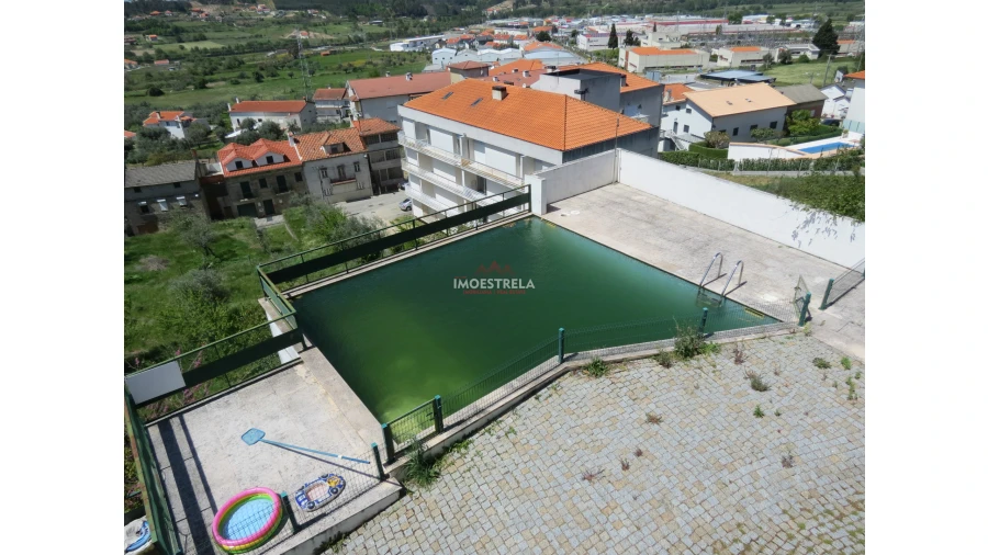 Moradia T6 para Venda em Seia, São Romão e Lapa dos Dinheiros Foto 17