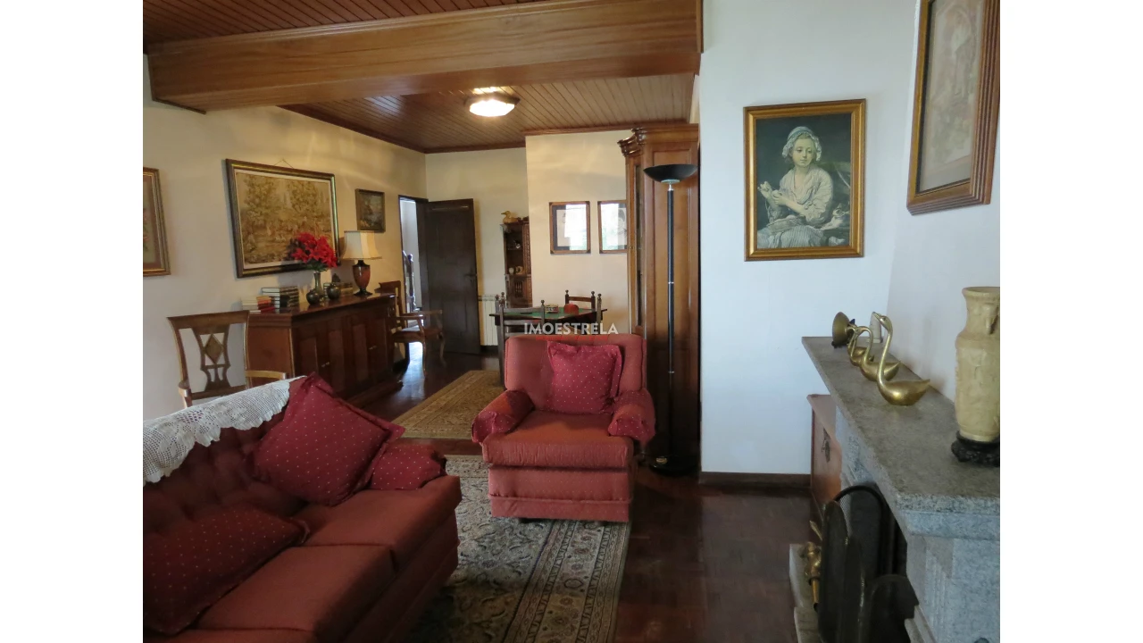 Moradia T5 para Venda em Santa Comba Foto 13