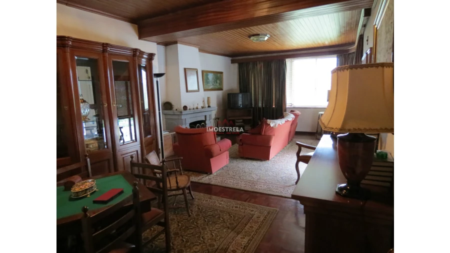 Moradia T5 para Venda em Santa Comba Foto 11